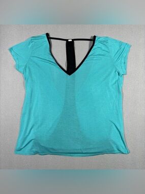 Alo Yoga V Neck Shirt Women’s S/M Blue Open Back Workout Athletic Fish Tail